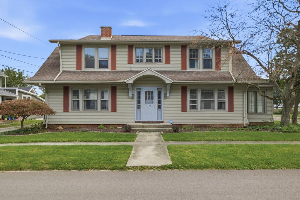 125 Gill Ave Property Photo 1