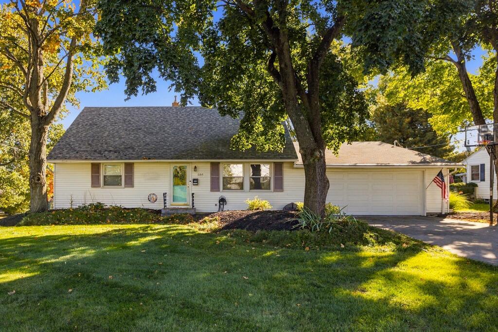1105 Jackson Dr Property Photo 1