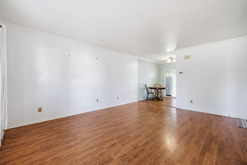 426 Tanglewood Drive Property Photo 9