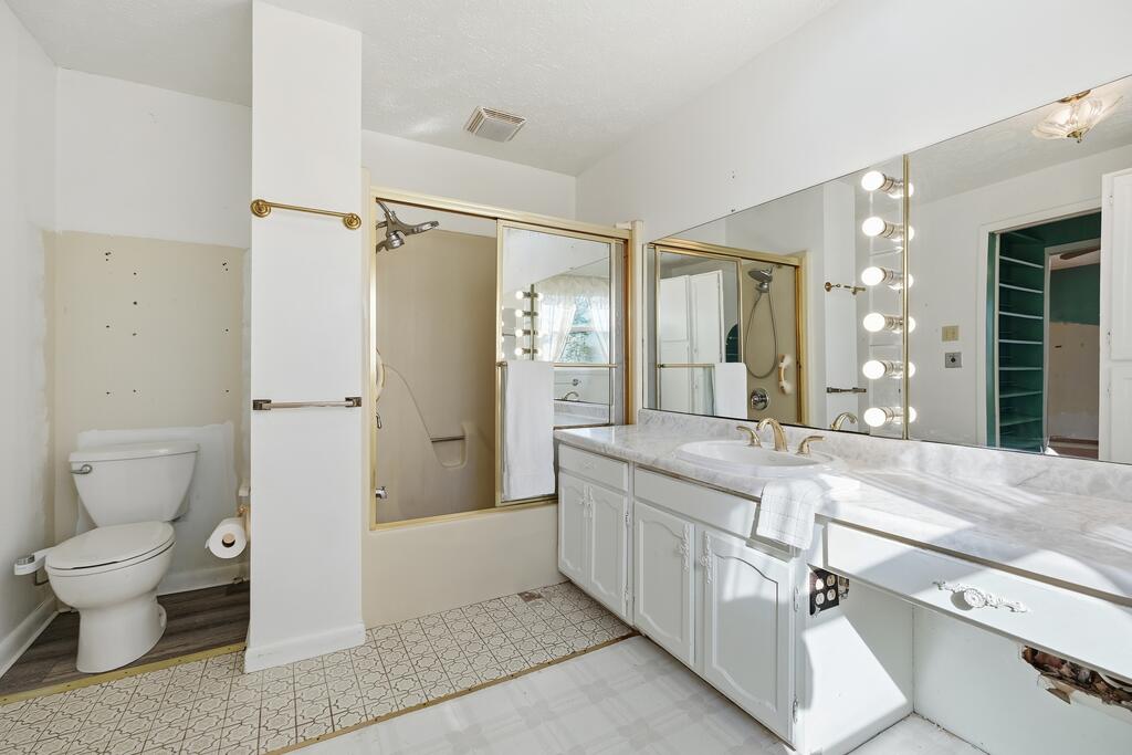 426 Tanglewood Drive Property Photo 25