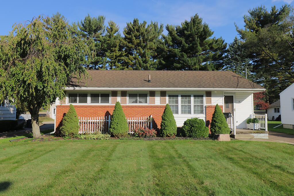 17 Welton Avenue Property Photo 1