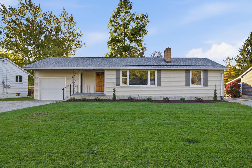 405 Apple Ln Property Photo 1