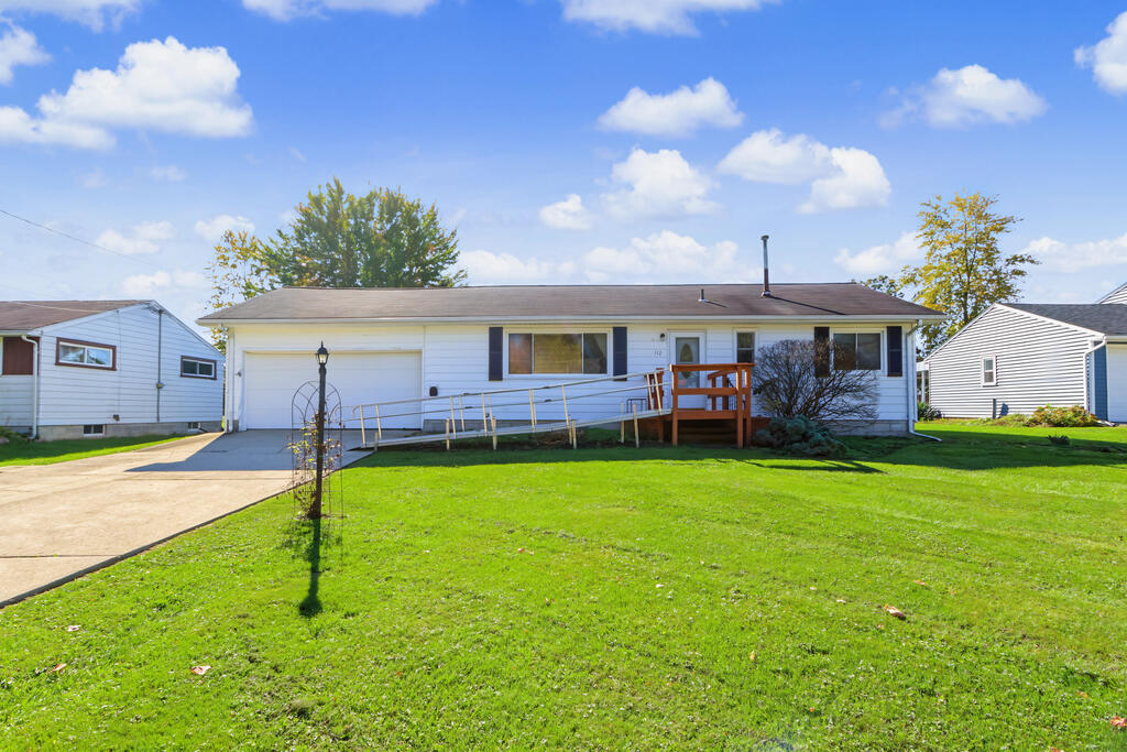 112 West Thrush Avenue Property Photo 1