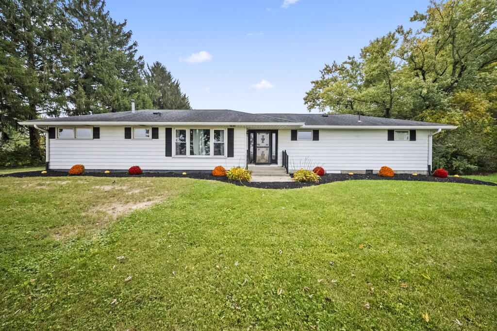 7839 State Route 309 Property Photo 1