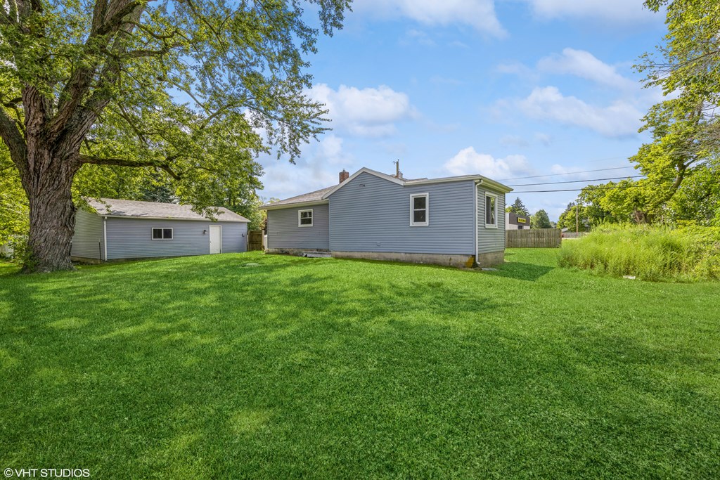 2770 Pemberton Rd Property Photo 3