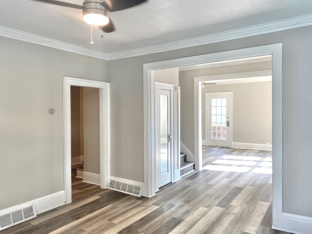 81 Bartley Avenue Property Photo 4