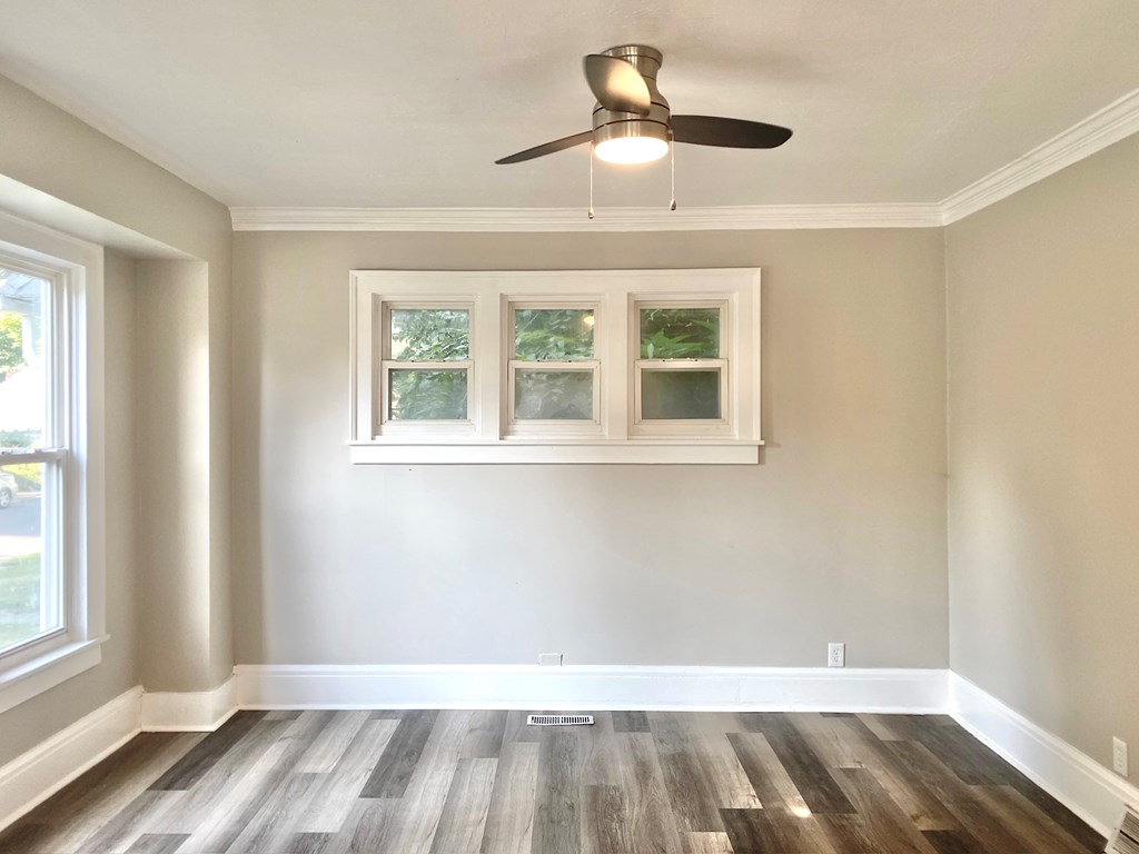 81 Bartley Avenue Property Photo 9