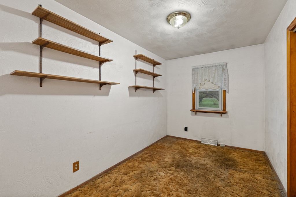 512 Mcbride Rd Property Photo 17
