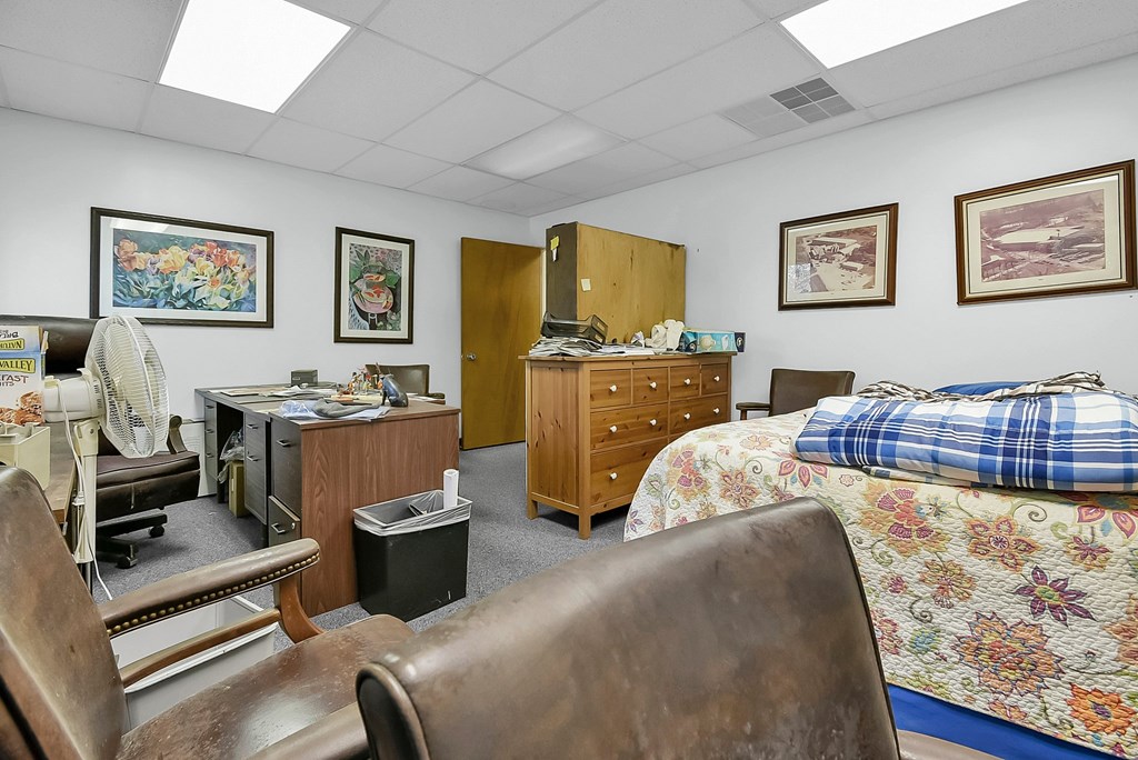 636 S Center Street Property Photo 13