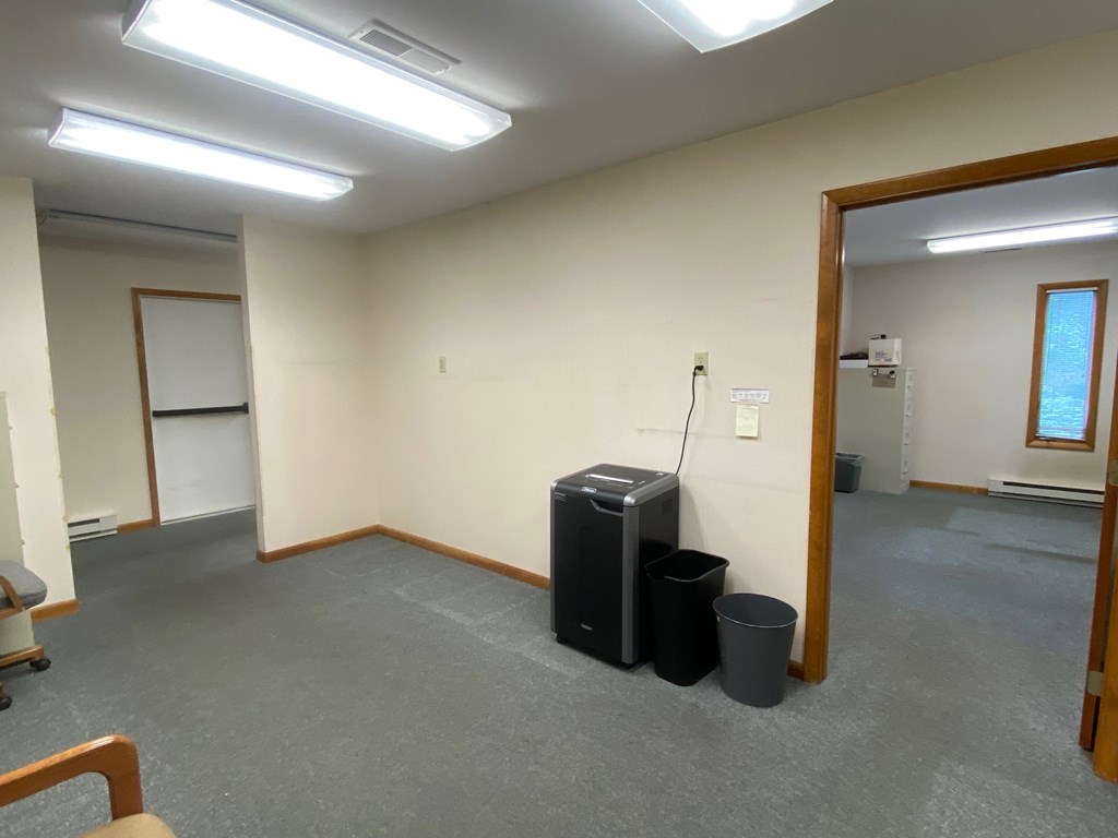 1111 Lexington Ave Property Photo 14