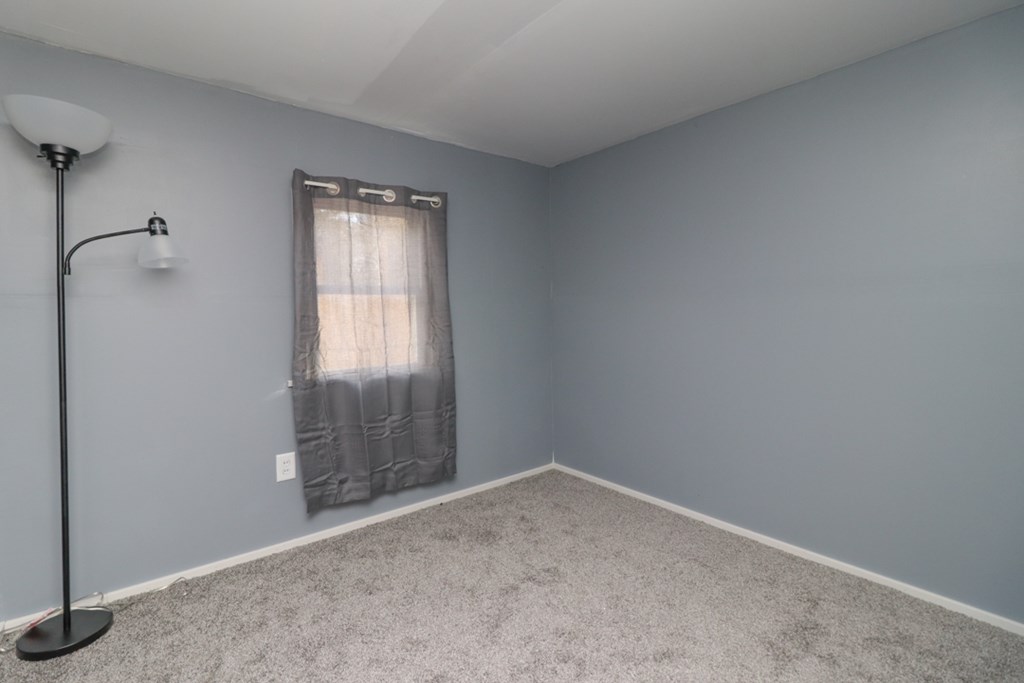 293 Pomerene Property Photo 16