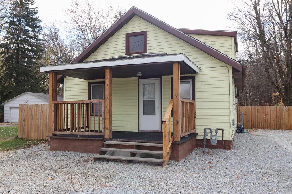 291 Pomerene Property Photo 1