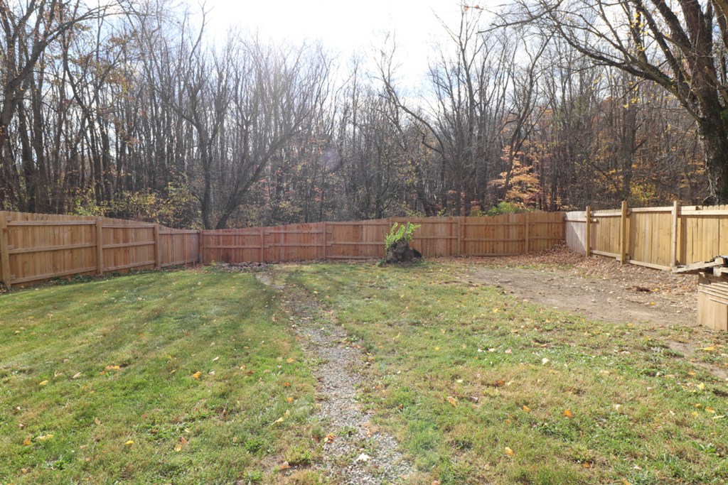 291 Pomerene Property Photo 27