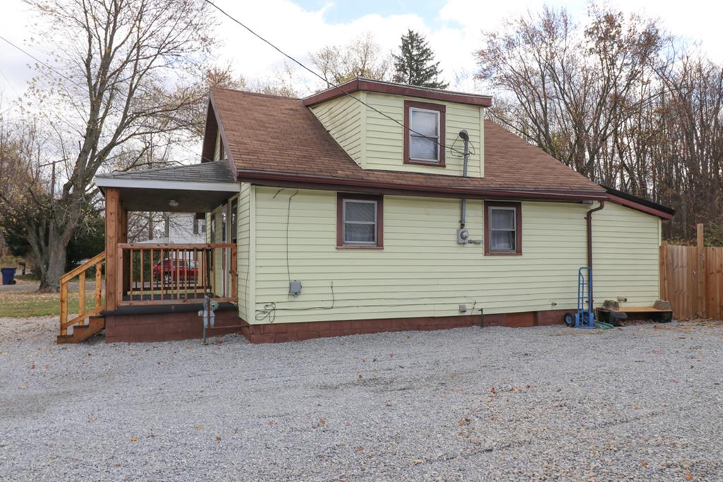 291 Pomerene Property Photo 28