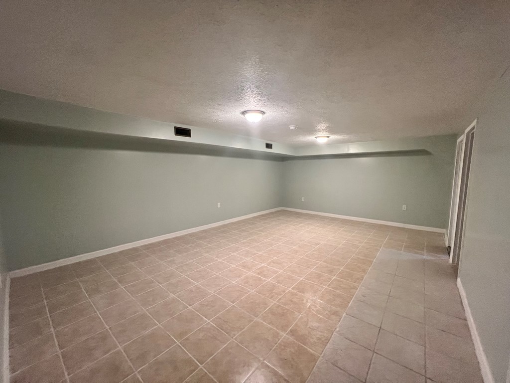 417 Luther Property Photo 11
