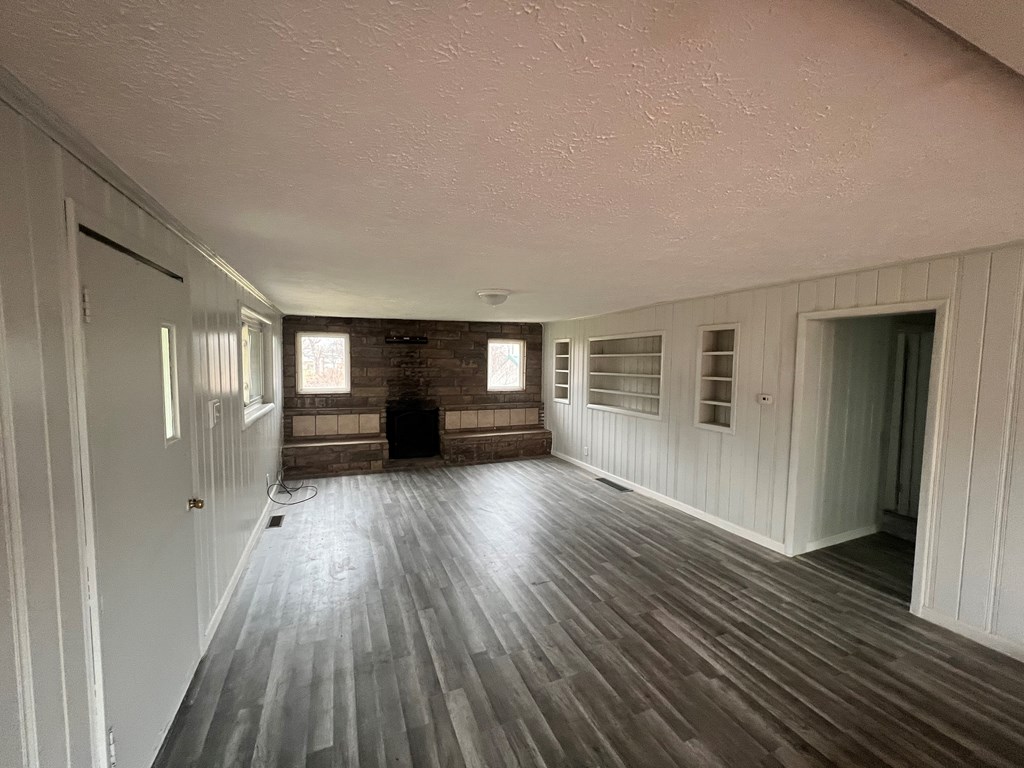 417 Luther Property Photo 29
