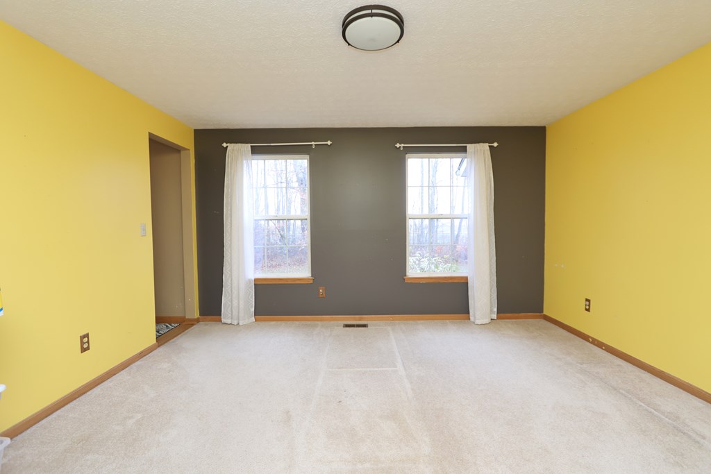 3895 Chatfield Center Road Property Photo 6