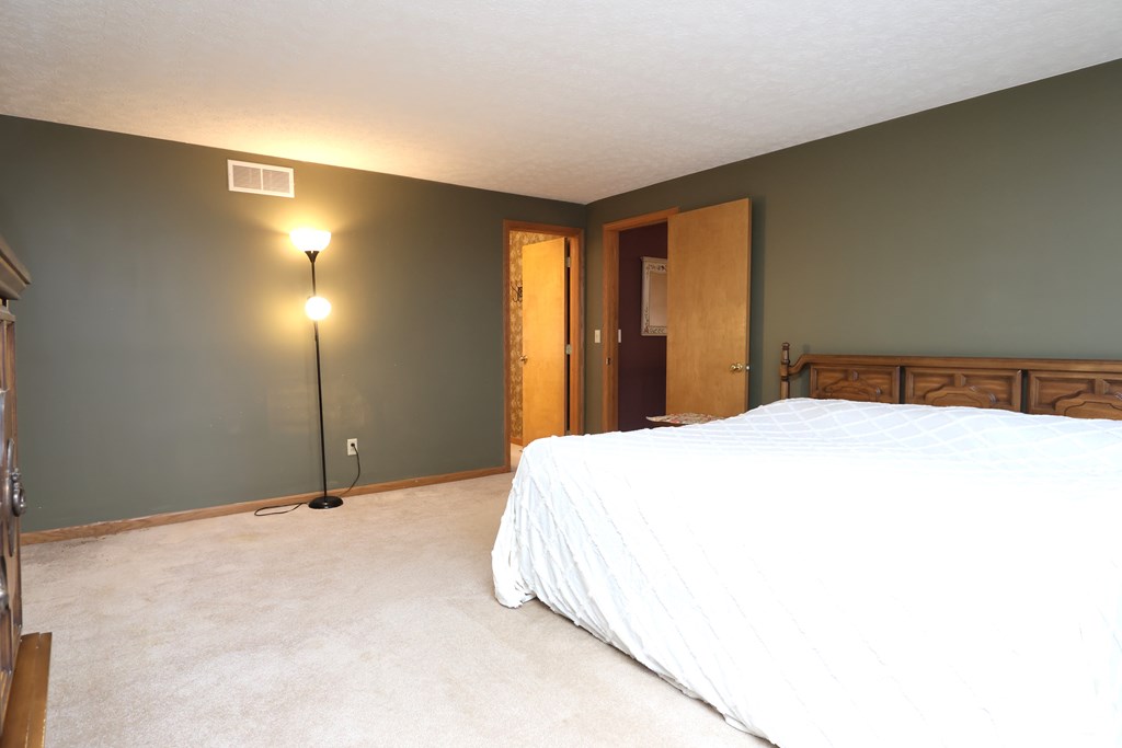 3895 Chatfield Center Road Property Photo 23