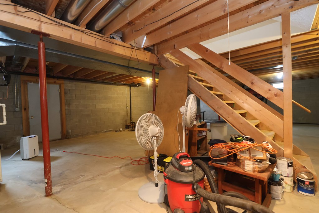 3895 Chatfield Center Road Property Photo 40