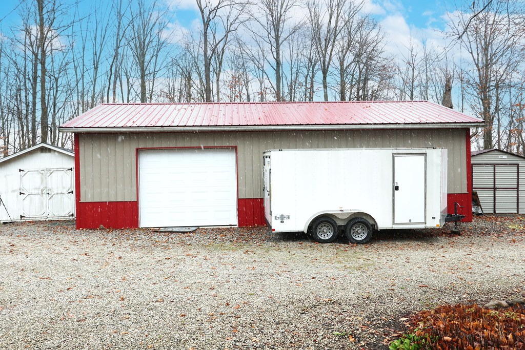 3895 Chatfield Center Road Property Photo 42