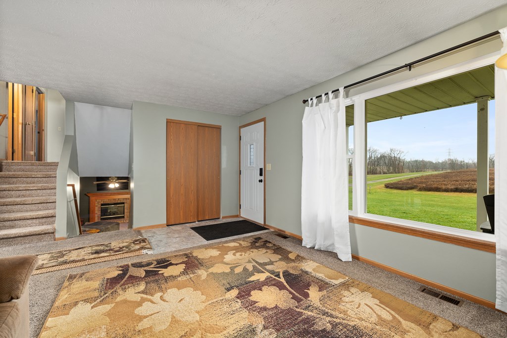 371 Woodruff Rd. Property Photo 4