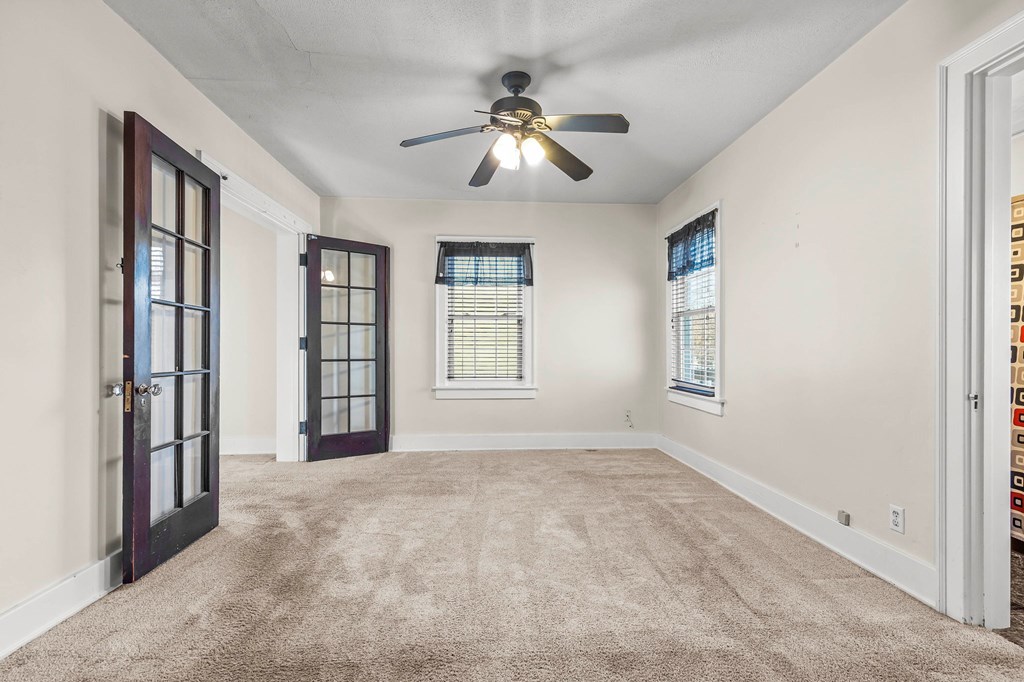 108 Parkwood Blvd Property Photo 12