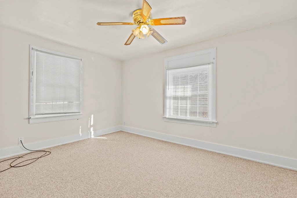 108 Parkwood Blvd Property Photo 24