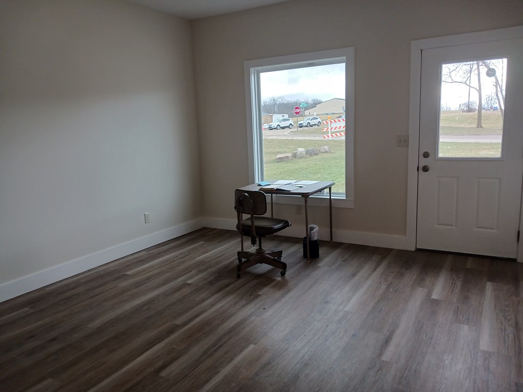 1600 Ne Spring Village Lane Property Photo 9