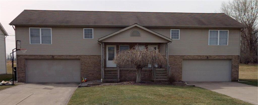 1607 Spring Village Ln. Property Photo 1