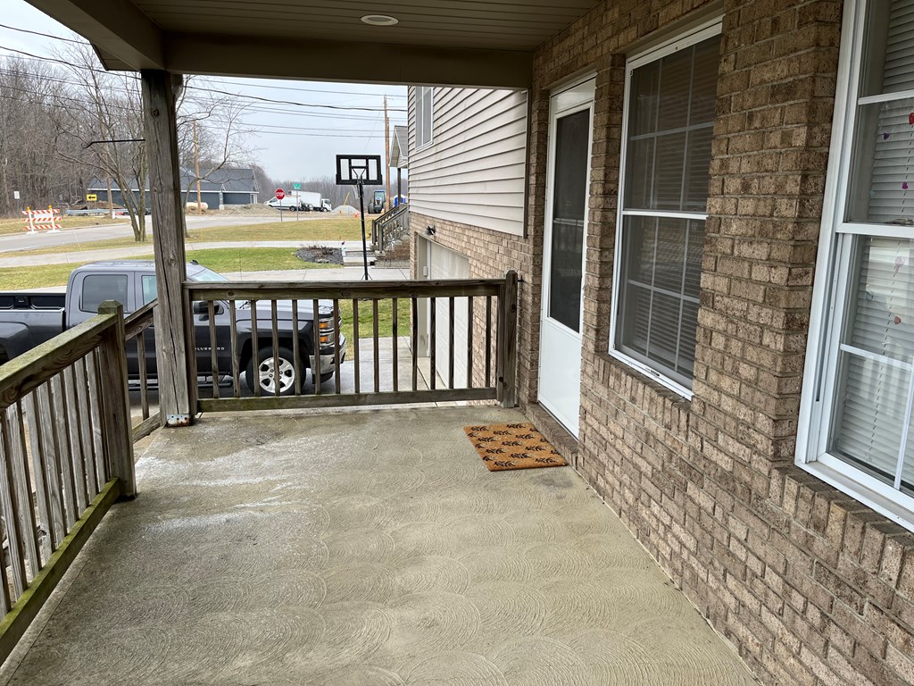 1607 Spring Village Ln. Property Photo 2