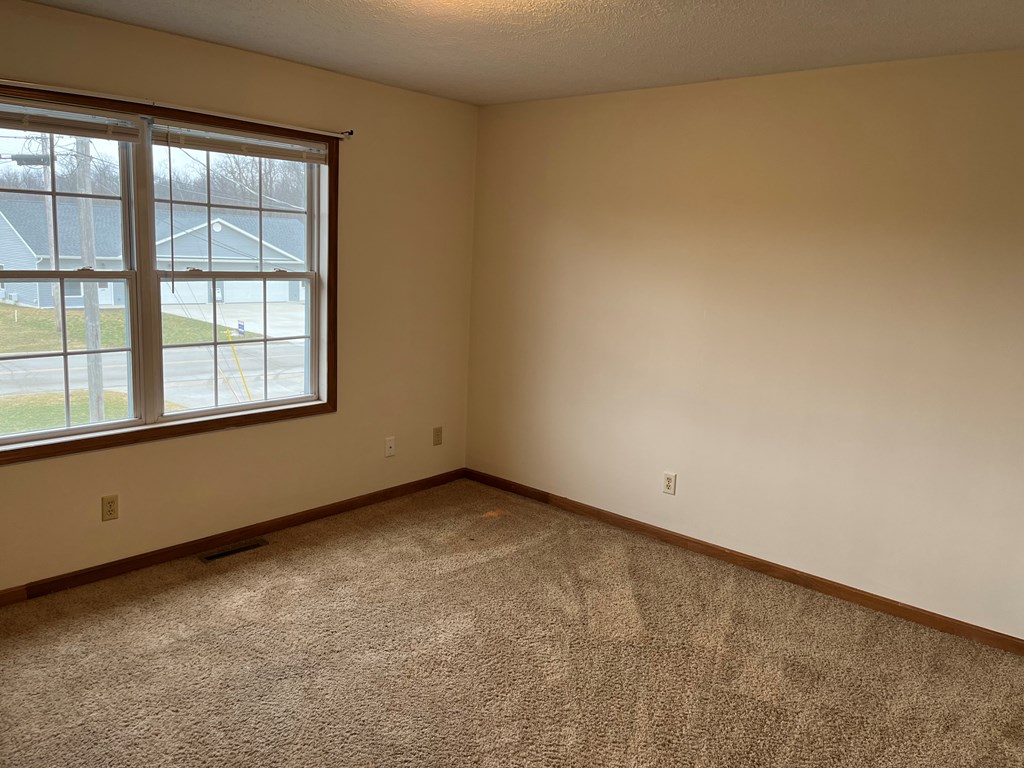 1607 Spring Village Ln. Property Photo 7