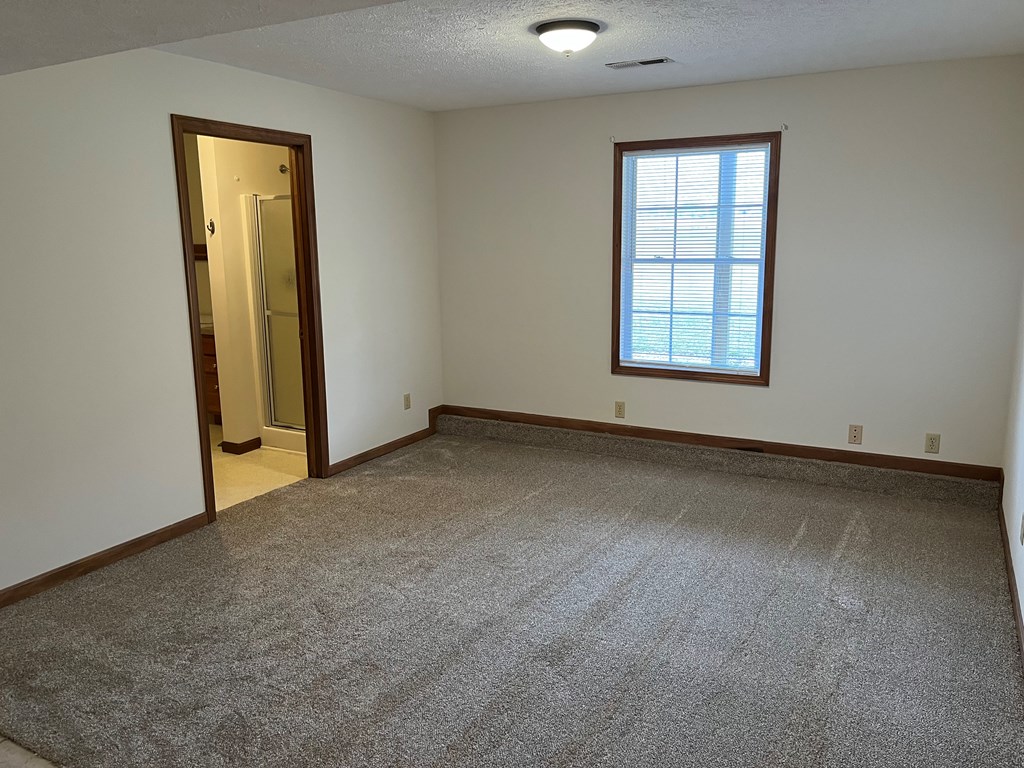 1607 Spring Village Ln. Property Photo 15