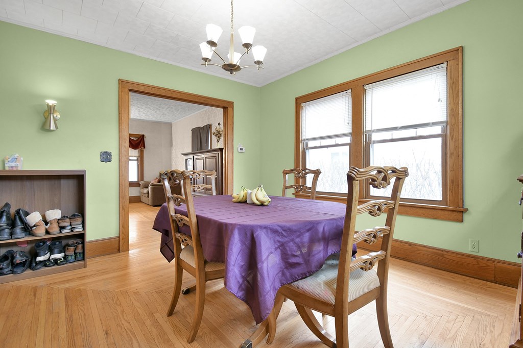 29 Park Ave Property Photo 5