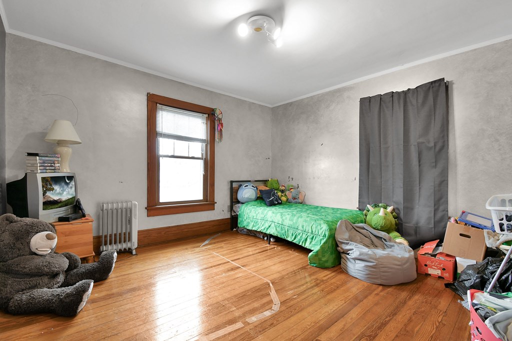 29 Park Ave Property Photo 11