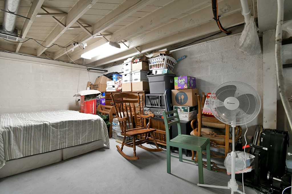 29 Park Ave Property Photo 17