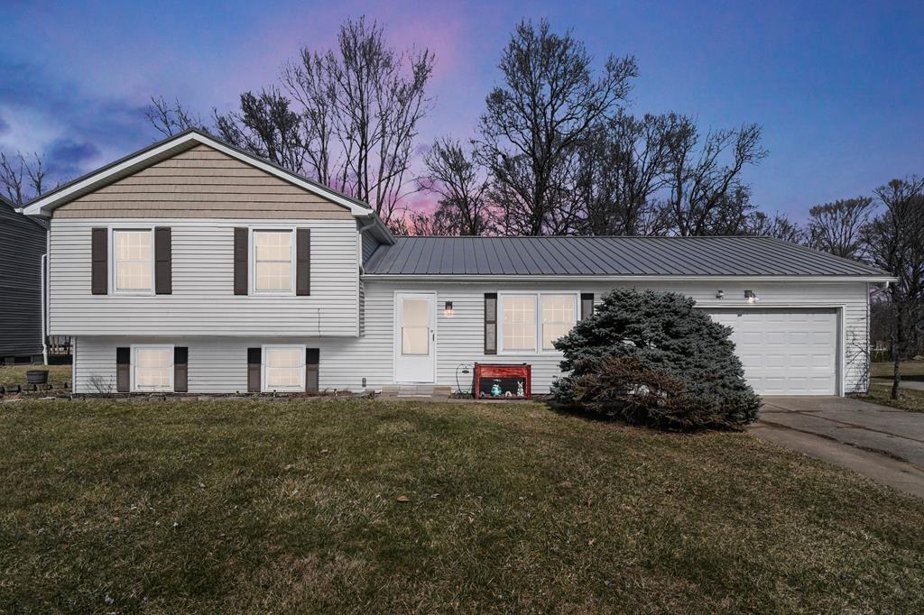 2539 Wedgewood Dr Property Photo 1