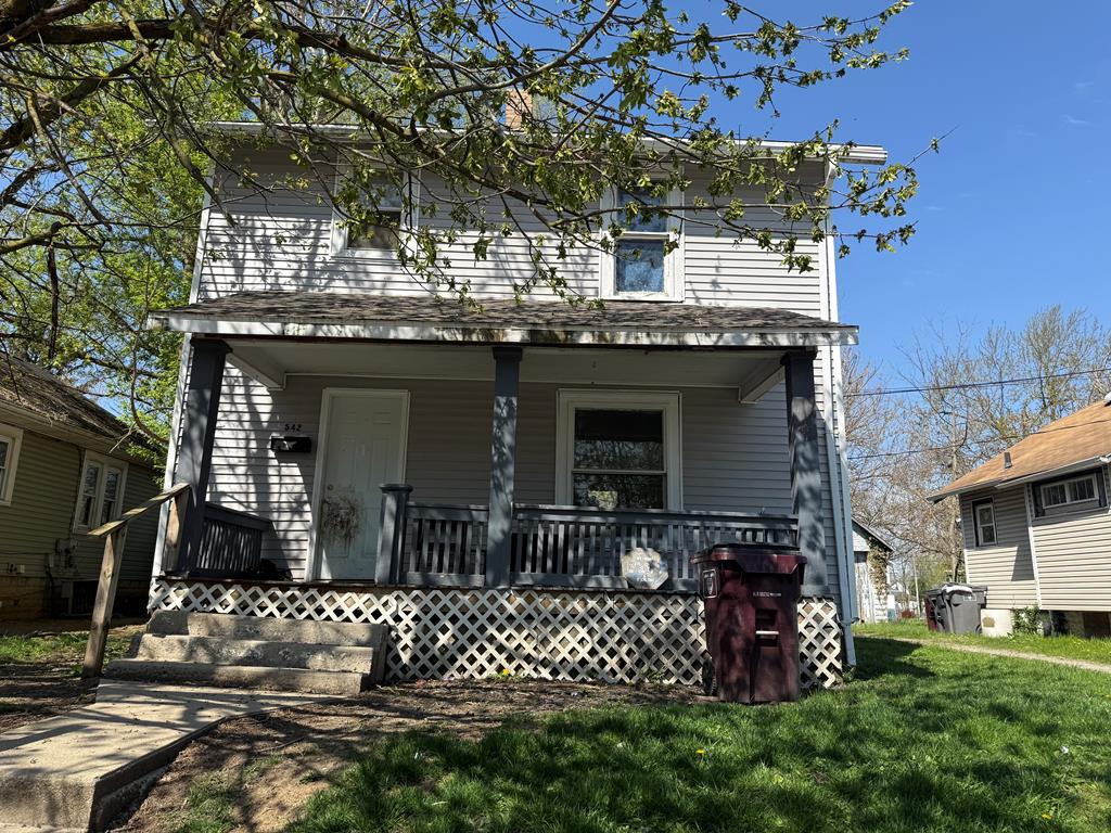 542 Orena Ave