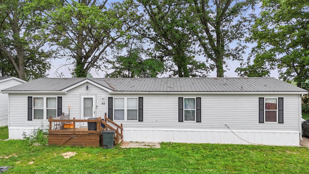 3764 E U.s. Highway 224 Property Photo 1