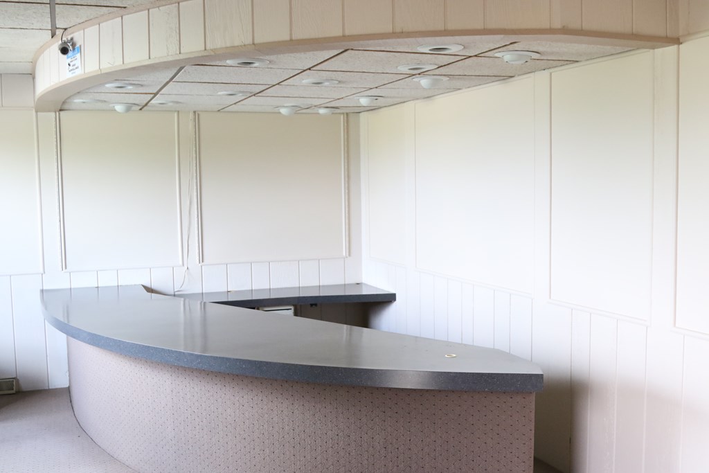 550 Goodrich Property Photo 6