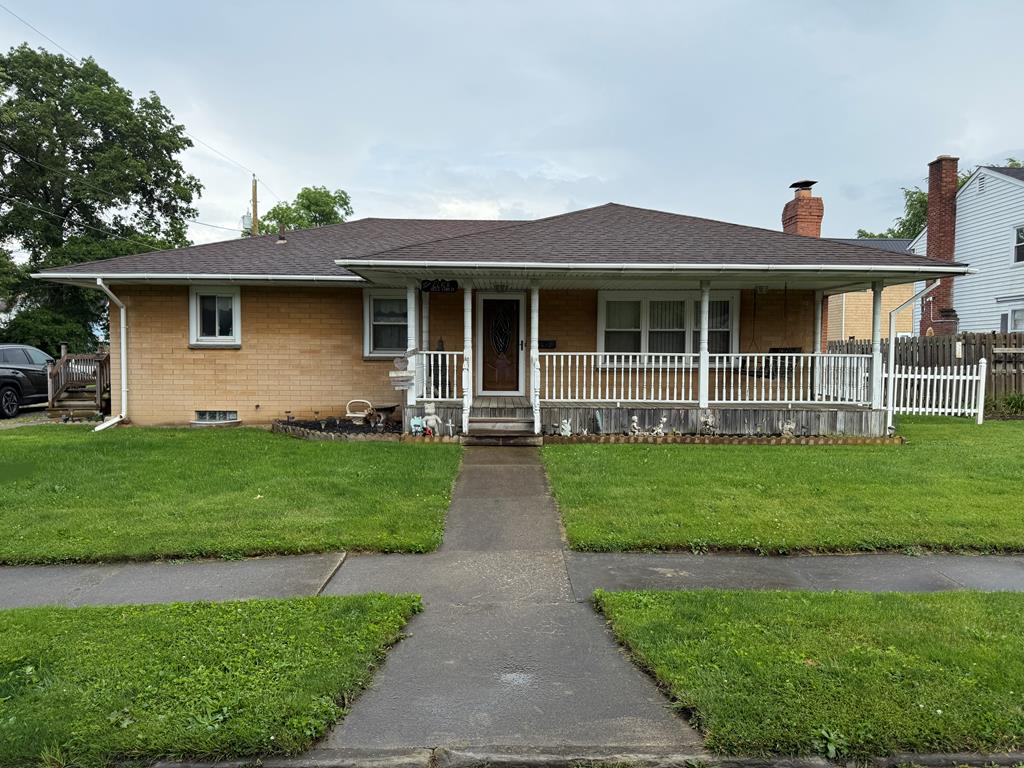 1022 S East Property Photo 1