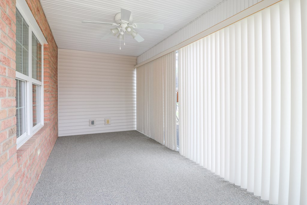 2346 Deerfield Ln Property Photo 8