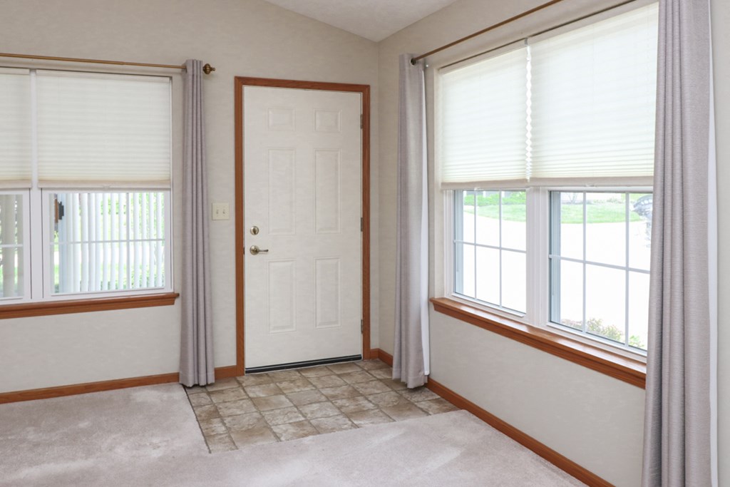 2346 Deerfield Ln Property Photo 10