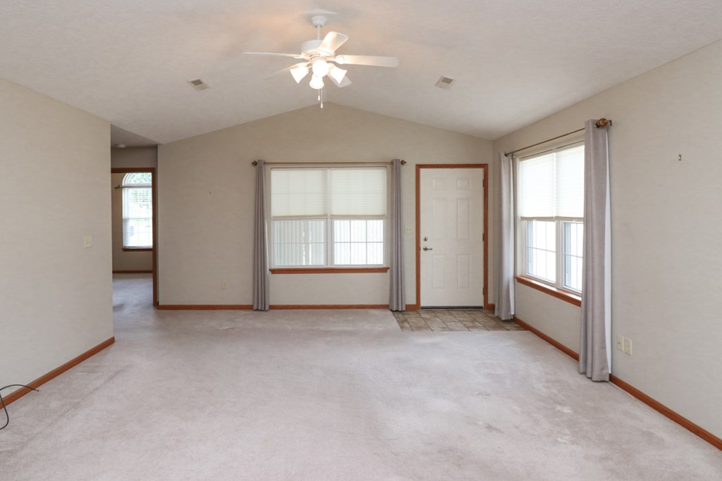 2346 Deerfield Ln Property Photo 11