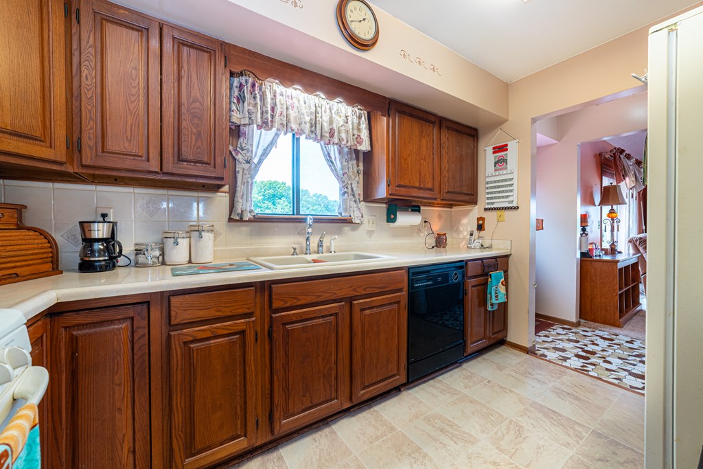 7326 State Route 19 Property Photo 47
