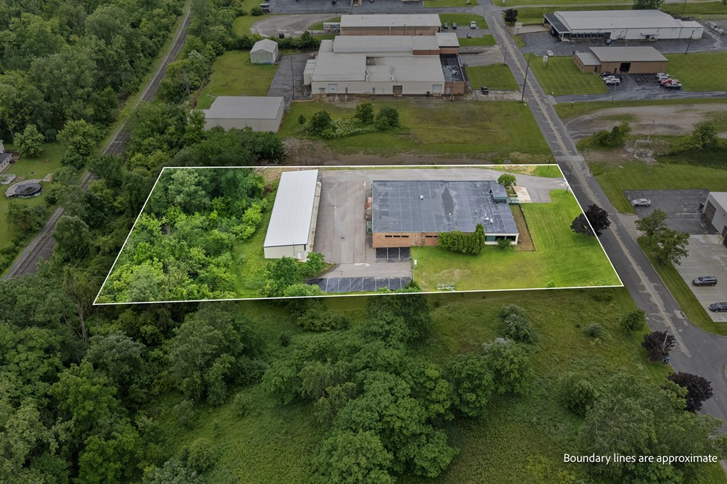 1075 National Parkway Property Photo 35