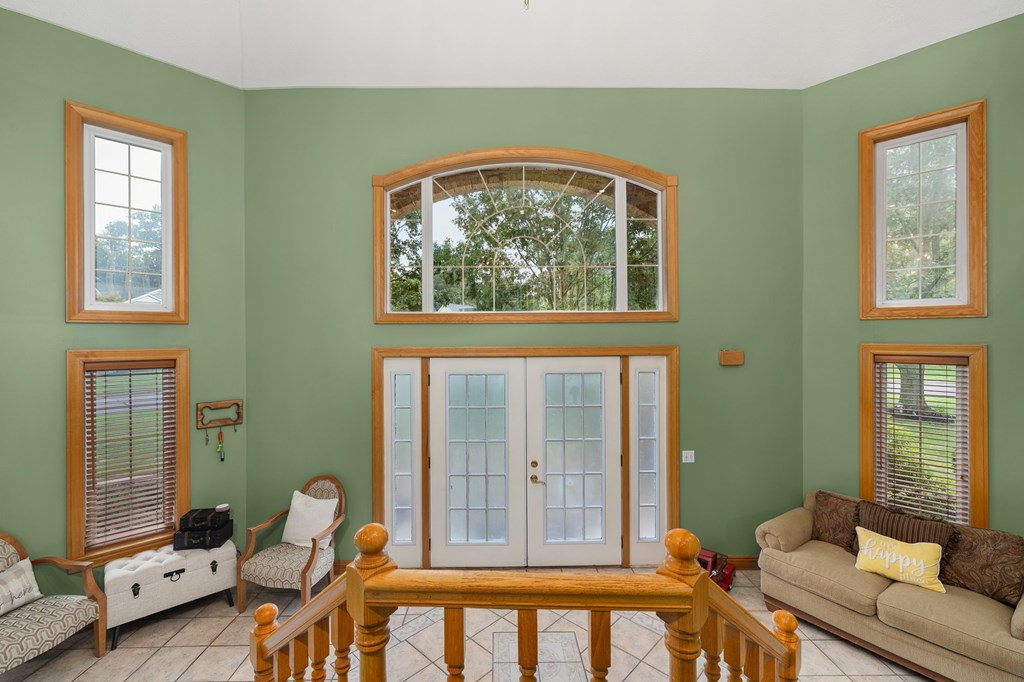3320 Oakstone Drive Property Photo 2