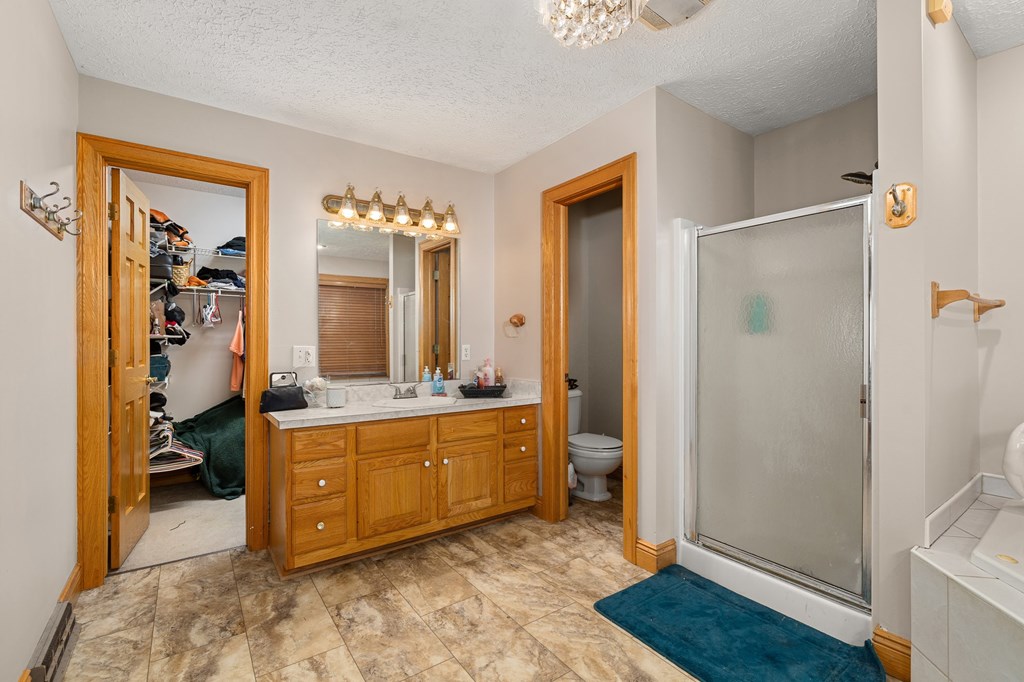 3320 Oakstone Drive Property Photo 17