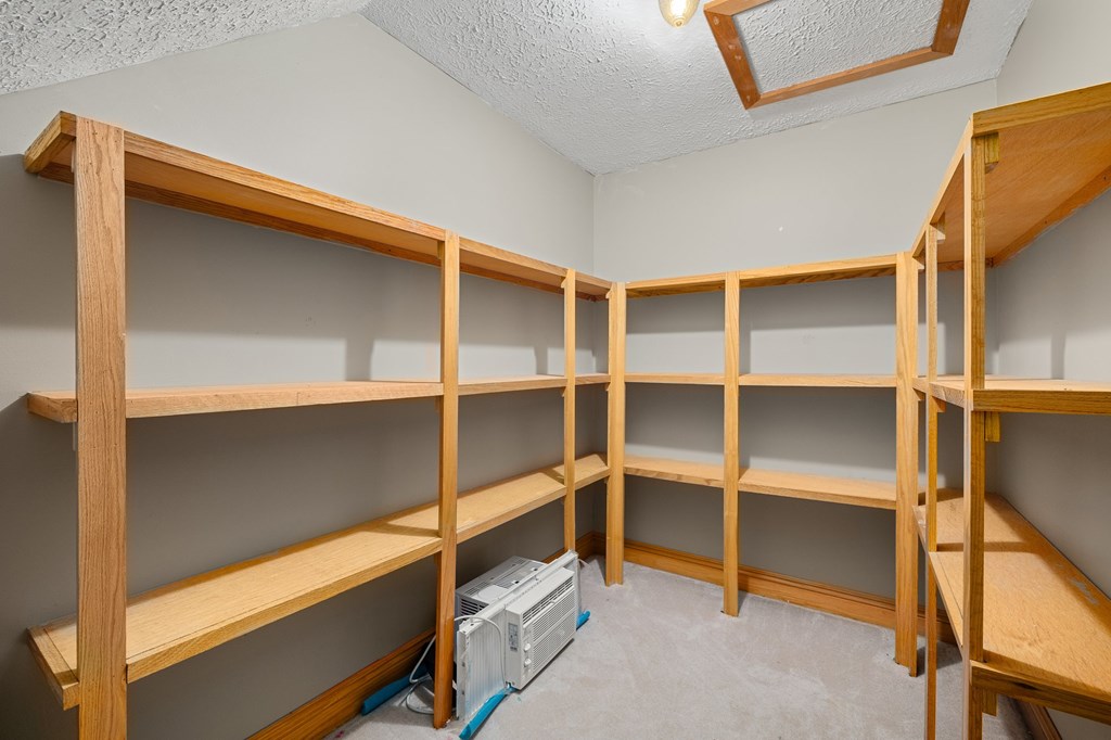 3320 Oakstone Drive Property Photo 26