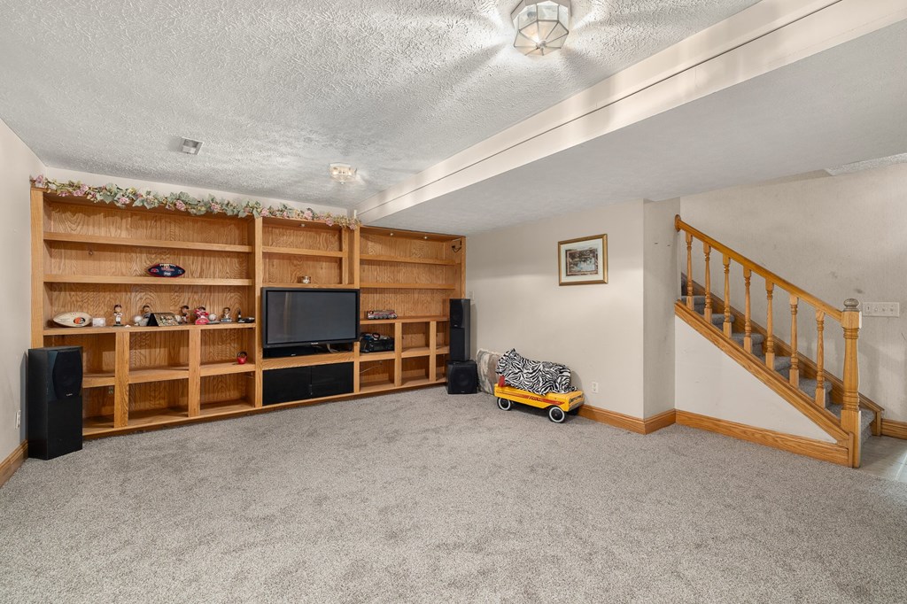 3320 Oakstone Drive Property Photo 28