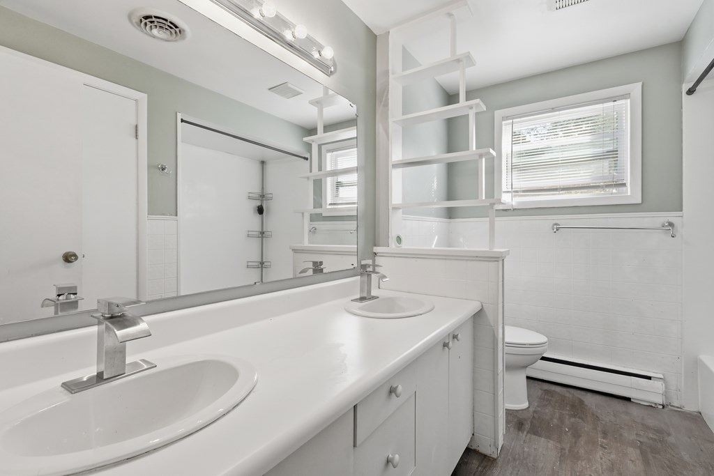 1689 Middle Bellville Road Property Photo 11